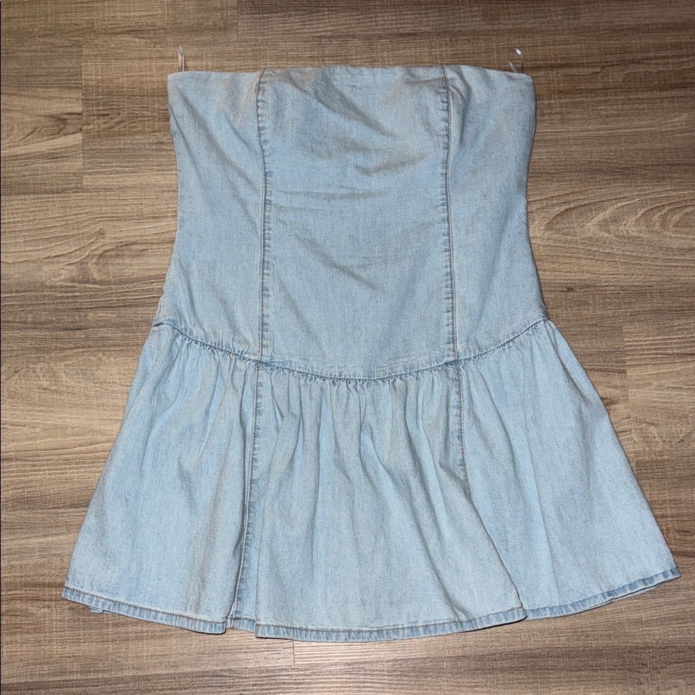 🩵 NWOT ZARA LIGHT BLUE DENIM STRAPLESS DRESS SIZE LARGE 🩵